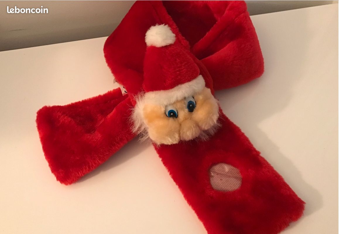 Écharpe Père Noël pour enfant (image 1)