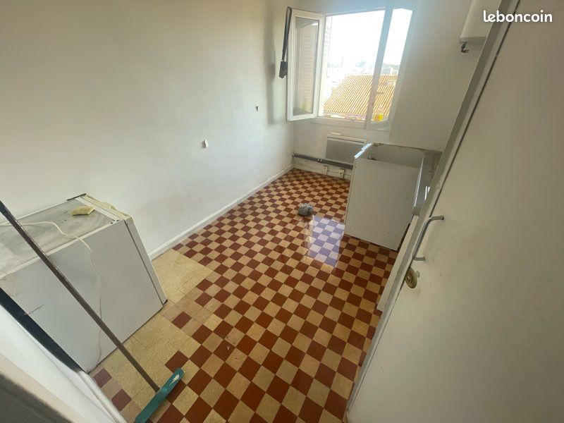 Appartement 1 pièce 9 m² · à Marseille · 9 m² · 400 €/mois