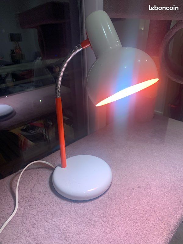 Lampe de bureau (image 3)