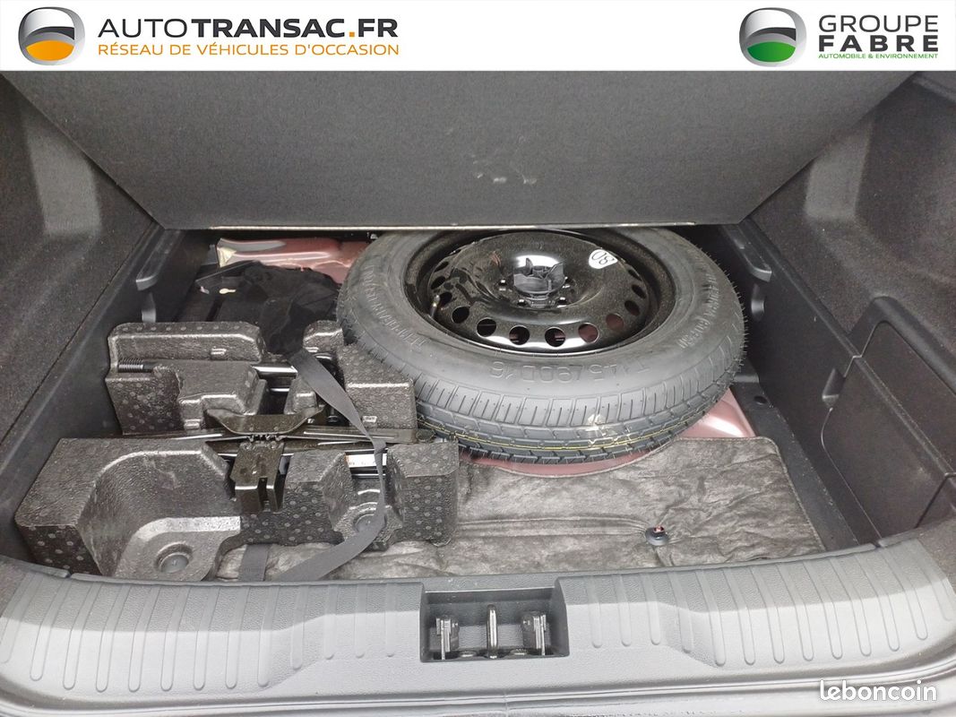 RENAULT Arkana E-Tech hybride 145 - 22 Techno (image 25)