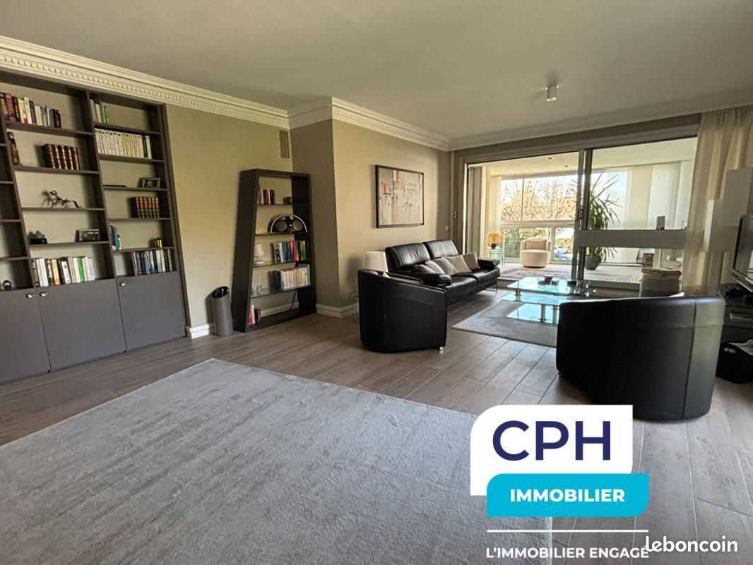 Appartement 5 pièces 129 m² · à Le Chesnay-Rocquencourt · 129 m² · 635 000 €