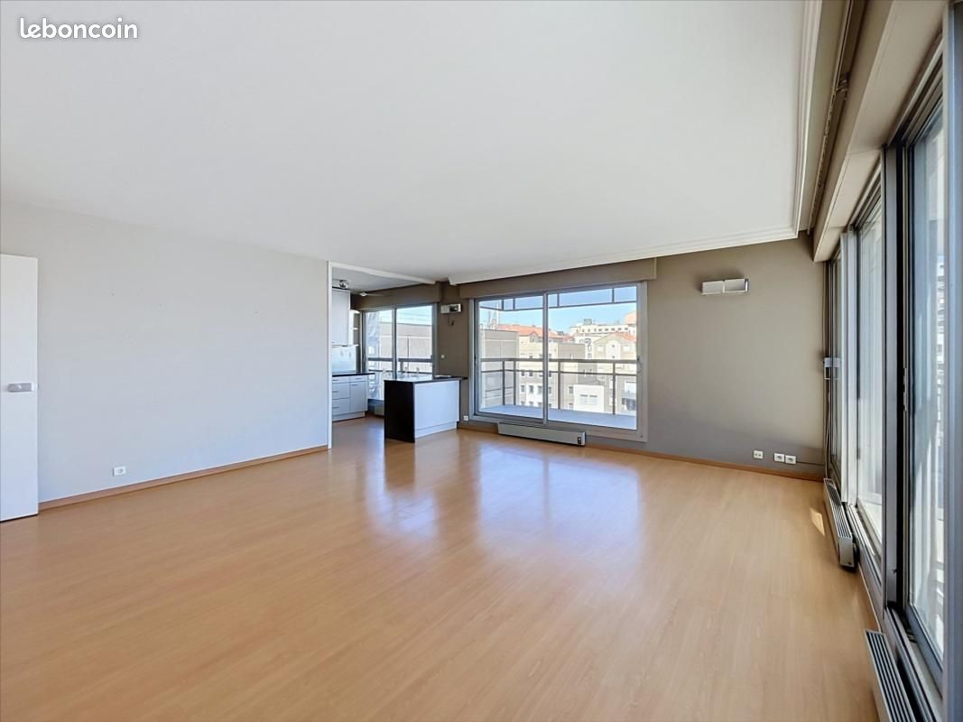 Appartement 3 pièces 78 m² · à Clermont-Ferrand · 78 m² · 1 090 €