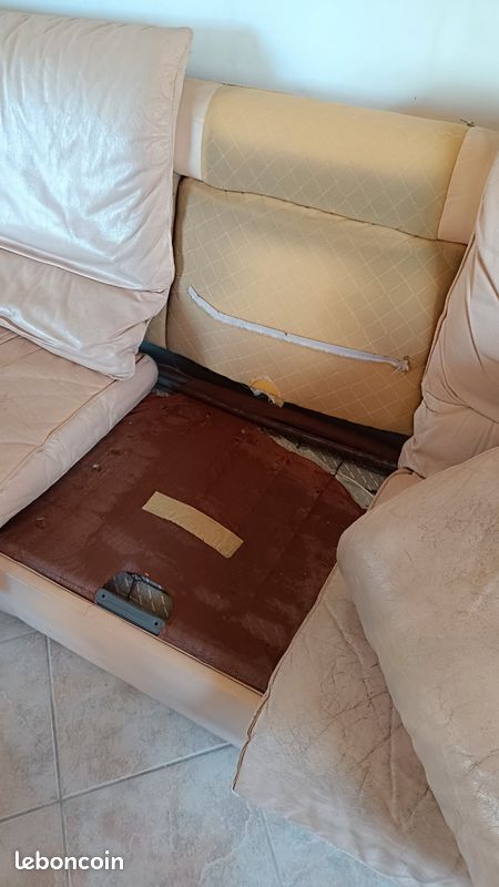 Canapé et fauteuils (image 3)
