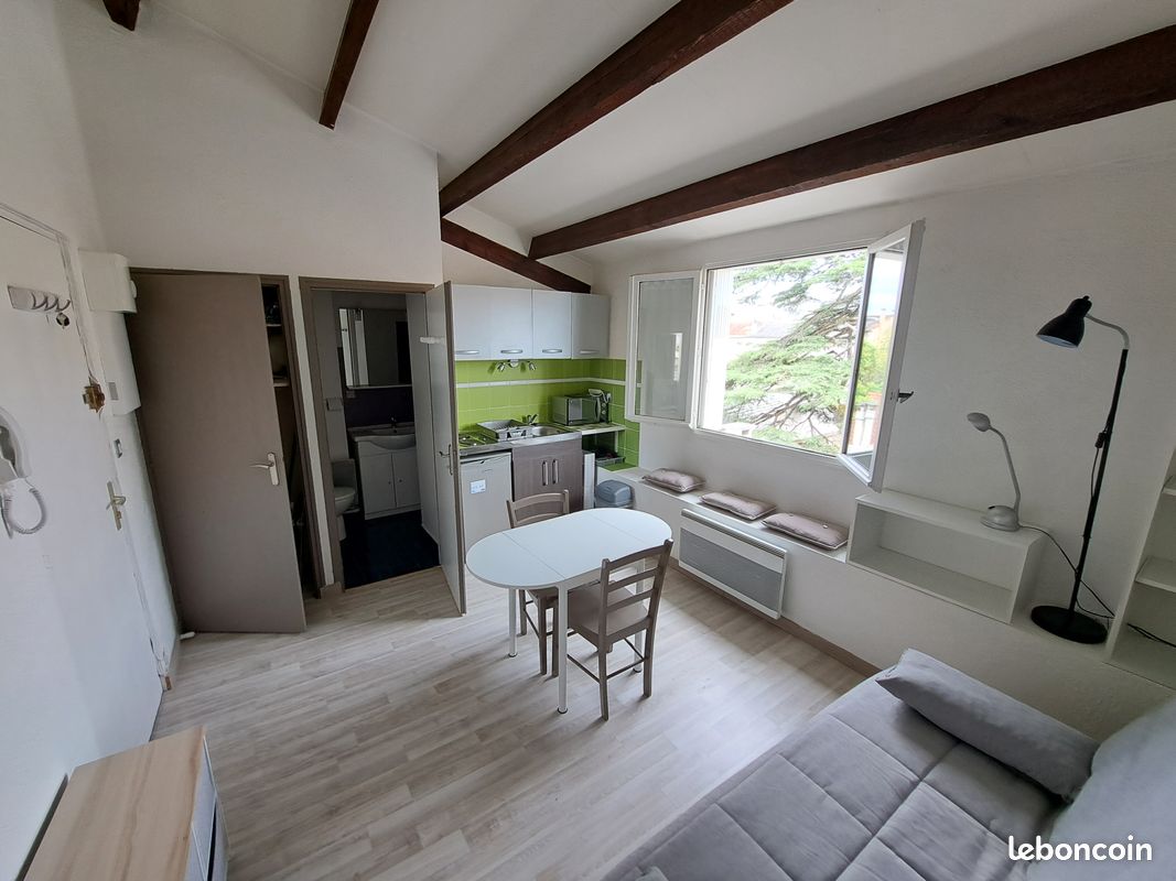 Appartement 1 pièce 17 m² · à Poitiers · 17 m² · 410 €/mois