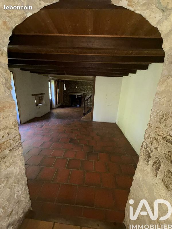 Maison 4 pièces 98 m² · à Valence-en-Poitou · 98 m² · 86 000 €
