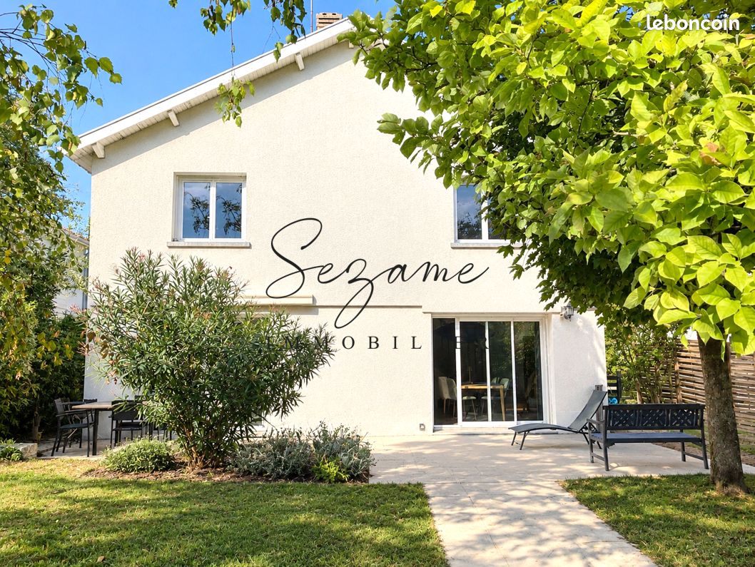 Maison 7 pièces 220 m² · à Angoulême · 220 m² · 309 900 €