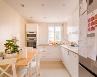 Appartement 275 000 € - 77 m²