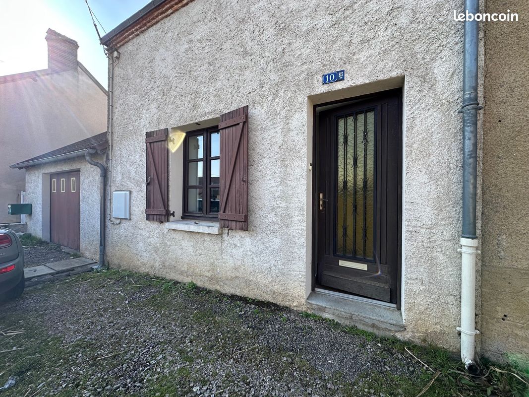 Maison 3 pièces 92 m² · aux Bordes · 92 m² · 575 €/mois
