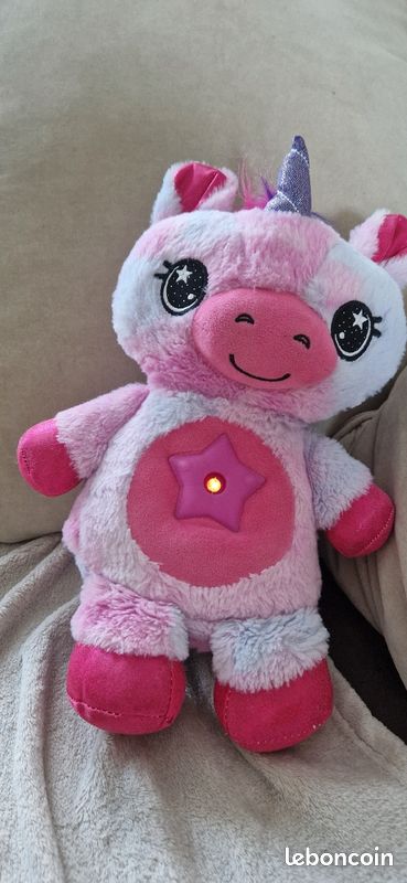 Veilleuse peluche licorne Star Belly (image 1)