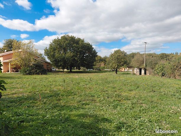 Terrain 1098 m² MIREMONT
