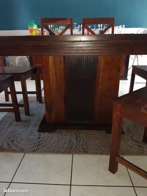 Table en bois (image 3)