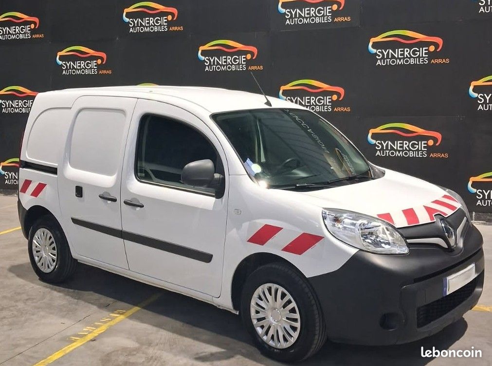Kangoo EXTRA R-LINK 1.5 dci 95 ch (2021/GPS/RADARS/ETAGERES/SERRURES ANTIVOL) 97.542 km 8.825 ht (10.590 ttc) (image 1)