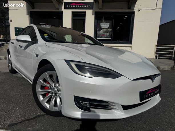 Tesla Model S 2016