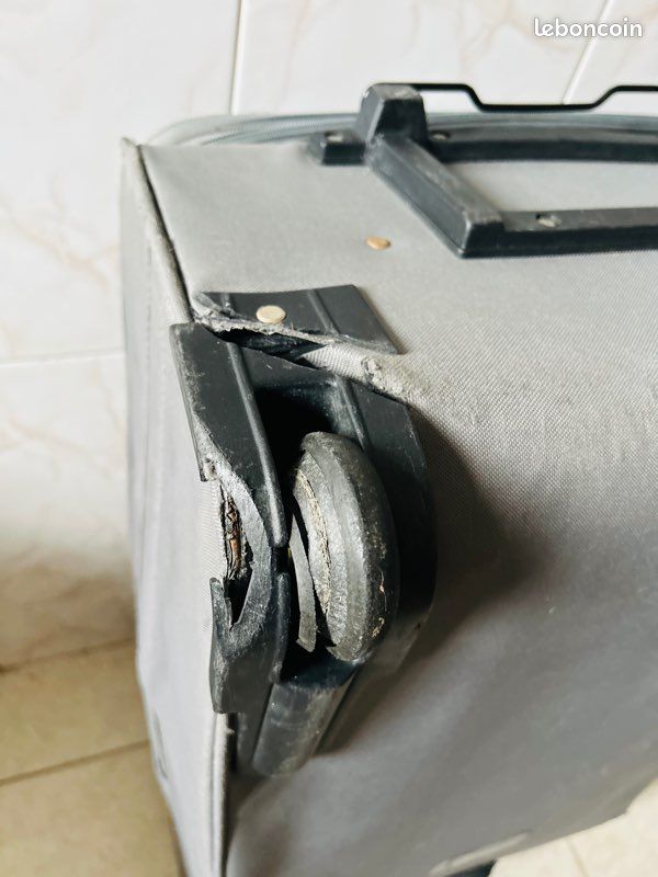 Valise à roulette (image 10)