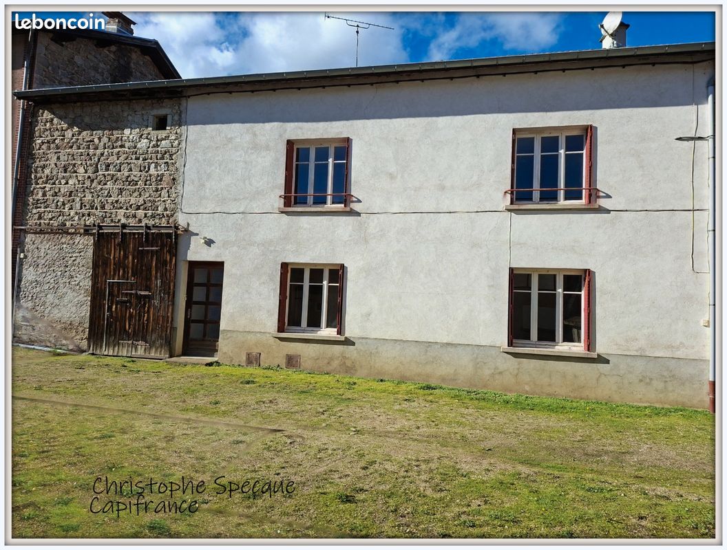Maison 6 pièces 158 m² · à Vêtre-sur-Anzon · 158 m² · 56 000 €