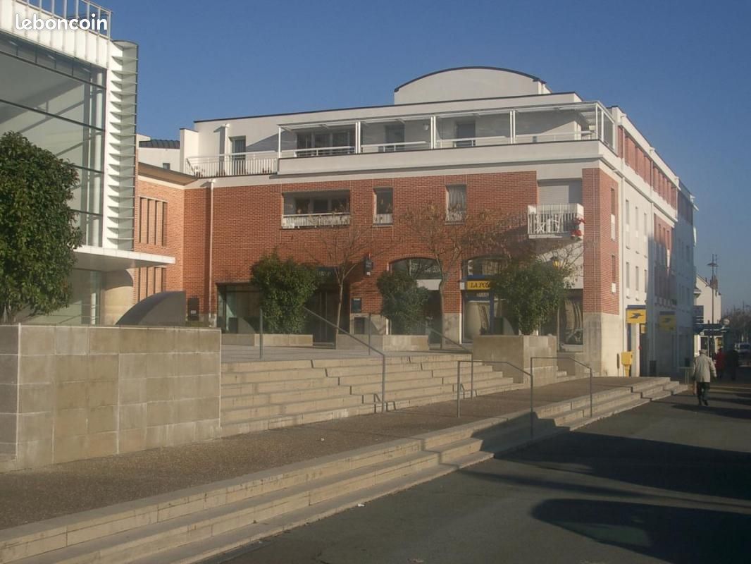 Appartement a louer saint-pierre-des-corps - 4 pièce(s) - 79 m2 - Surfyn