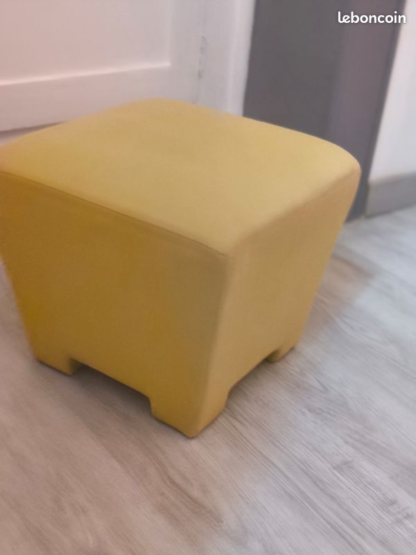 Pouf tissu (image 1)