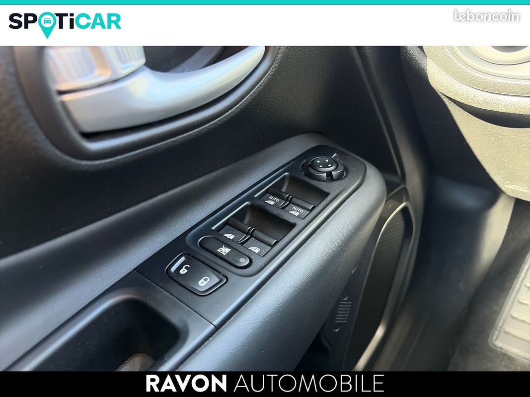 JEEP Renegade 1.5 Turbo T4 130 ch BVR7 e-Hybrid Limited (image 15)