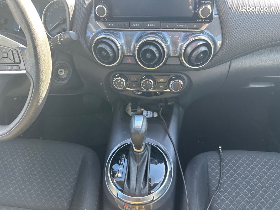 NISSAN JUKE 2022.5 DIG-T 114 DCT7 Acenta (image 11)