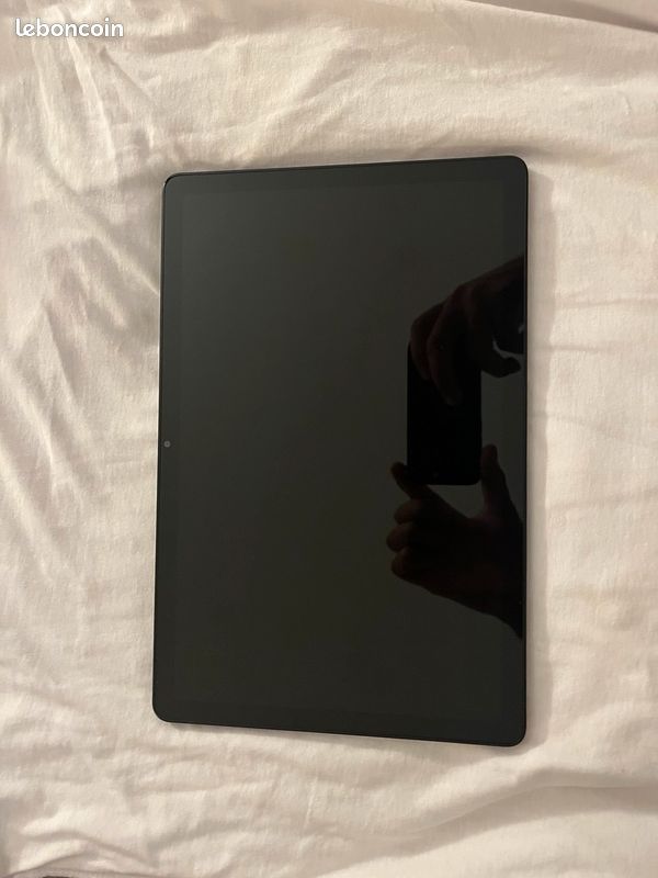 Tablette Samsung Galaxy Tab A (Très bon état) (image 2)