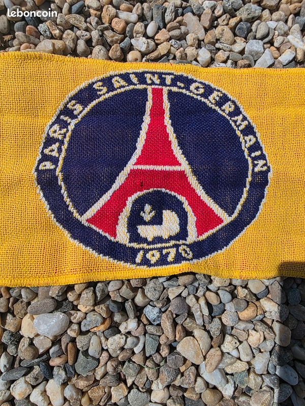 Echarpe PARIS Saint Germain PSG Supporter Le Club Des