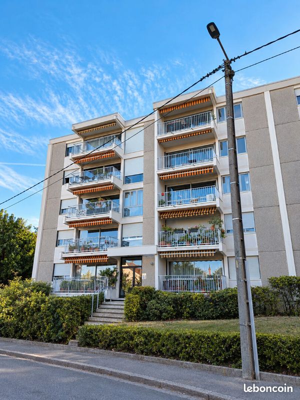 Appartement 4 pièces 98 m² · à Dijon · 98 m² · 230 000 €