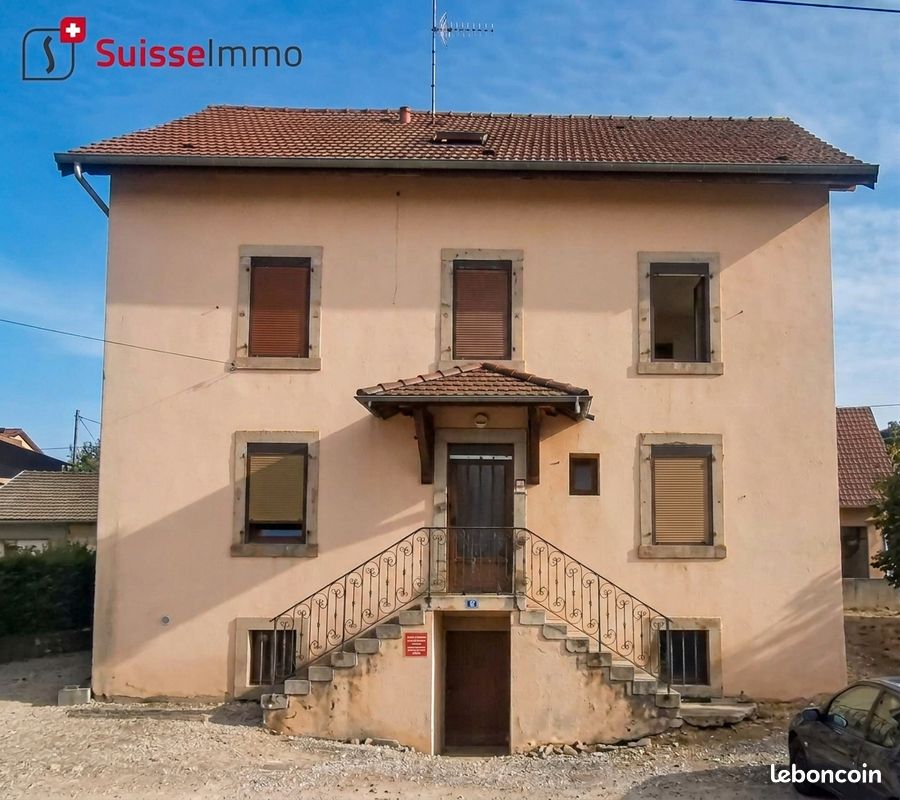 Immeuble 9 pièces 157 m² (image 1)