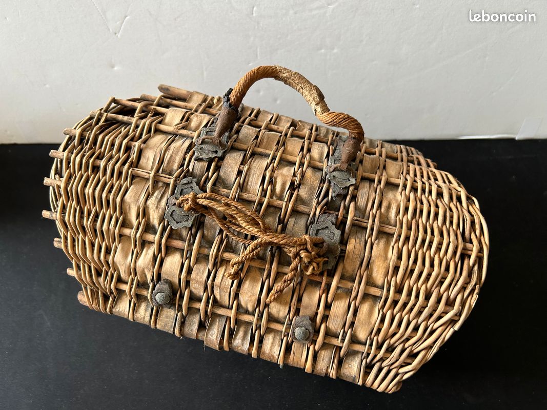 🧺 Vieux Panier De Pêche En Osier Tressé - Déco Vintage Ou Rangement