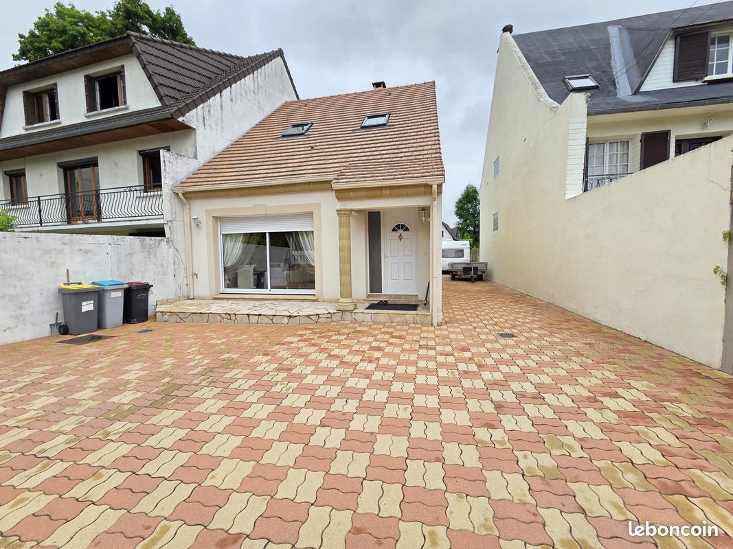 Maison 5 pièces 92 m² · à Le Plessis-Trévise · 92 m² · 390 000 €