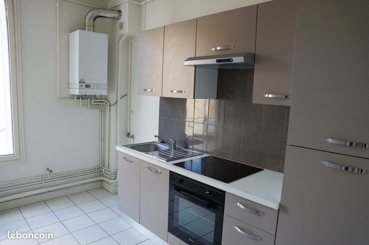 Appartement 2 pièces 42 m² · à Clermont-Ferrand · 42 m² · 550 €/mois