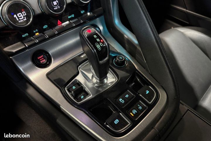 JAGUAR F-TYPE CABRIOLET V6 3L Essence Suralimente 340 ch BVA8 Garantie 12 mois (image 15)