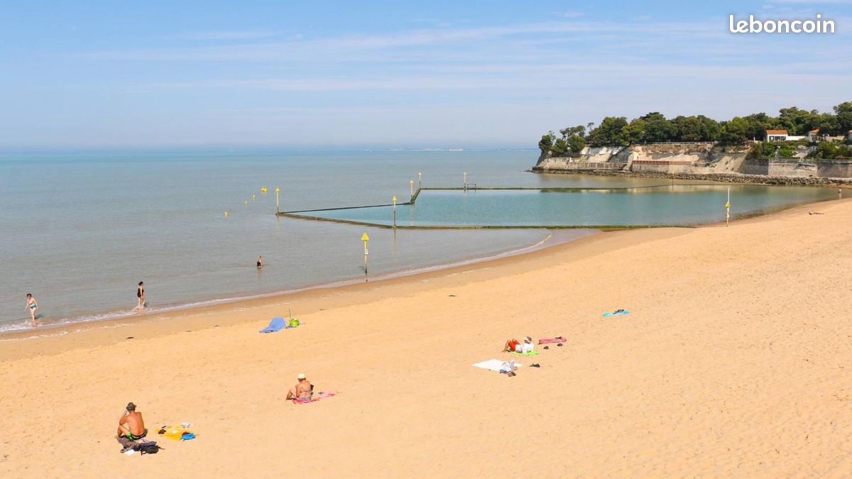 Terrain 385 m² · à Fouras · 140 000 €