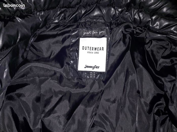 Blouson jennyfer satiné taille S.. (image 3)