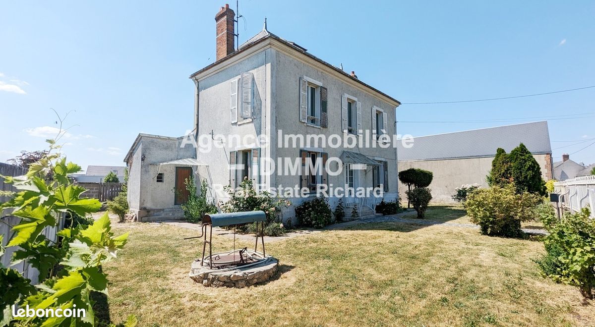 Maison 4 pièces 130 m² · à Corbeilles · 130 m² · 144 000 €