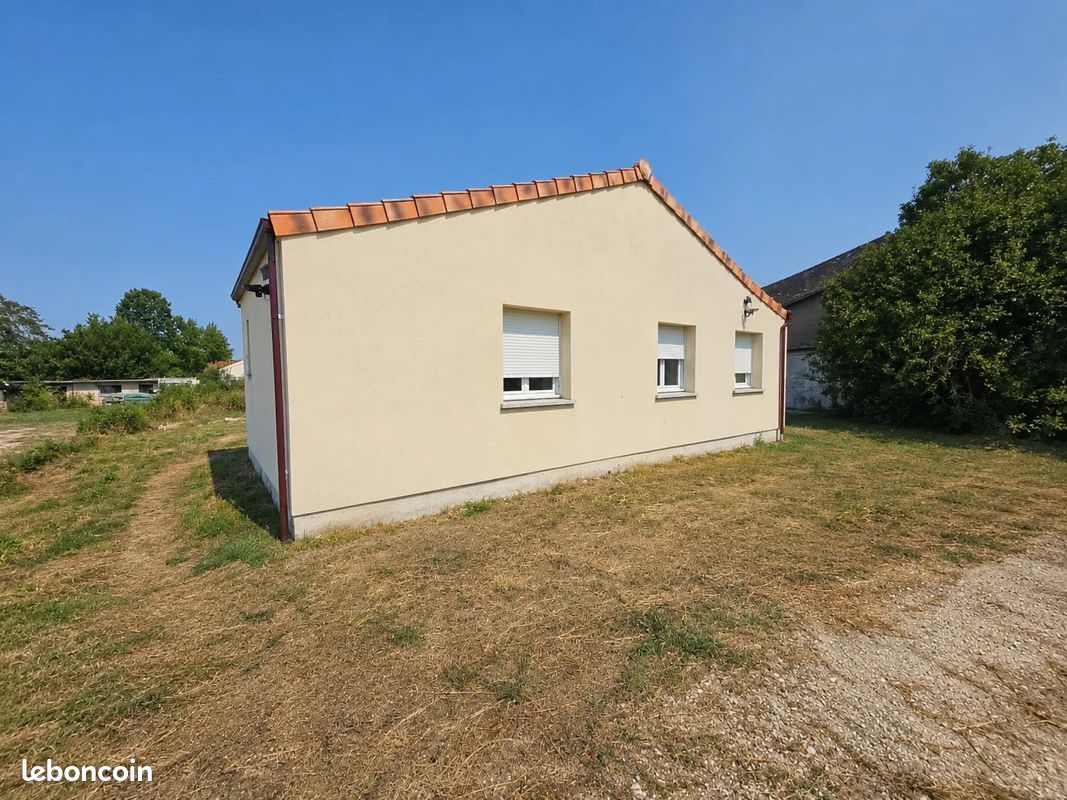 Maison 4 pièces 82 m² · à Saint-Ciers-sur-Gironde · 82 m² · 985 €