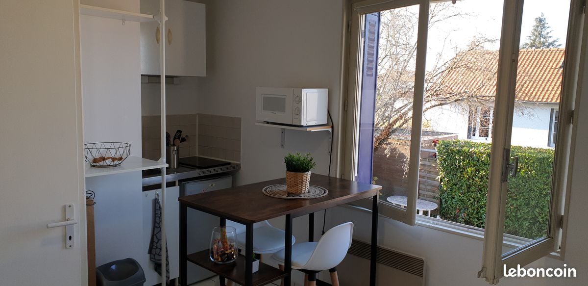 Studio pour étudiant - Poitiers 86000 (image principale 2)