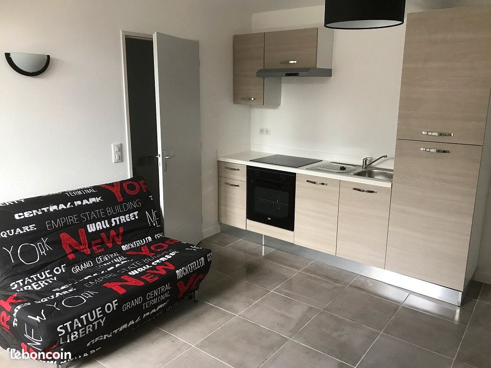 Appartement 3 pièces 45 m² · à Saint-Chély-d'Apcher · 45 m² · 460 €