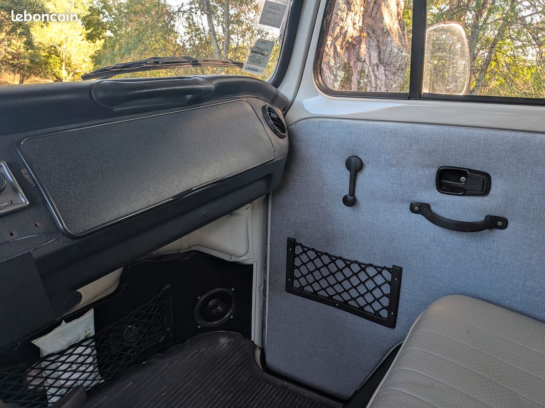 Combi VW T2B - CG COLLECTION - 1975 (image 18)