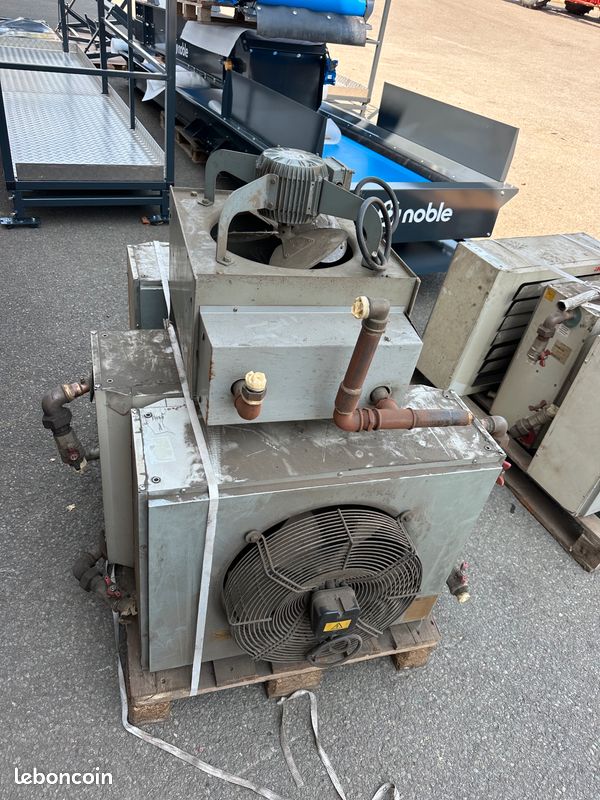 Lot de 7 ventilateurs à eau industriels (image 1)