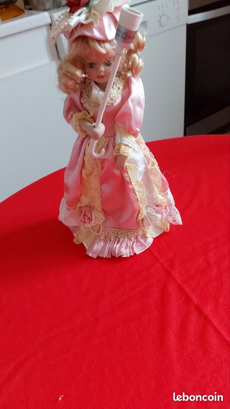 Poupée de collection (image 3)