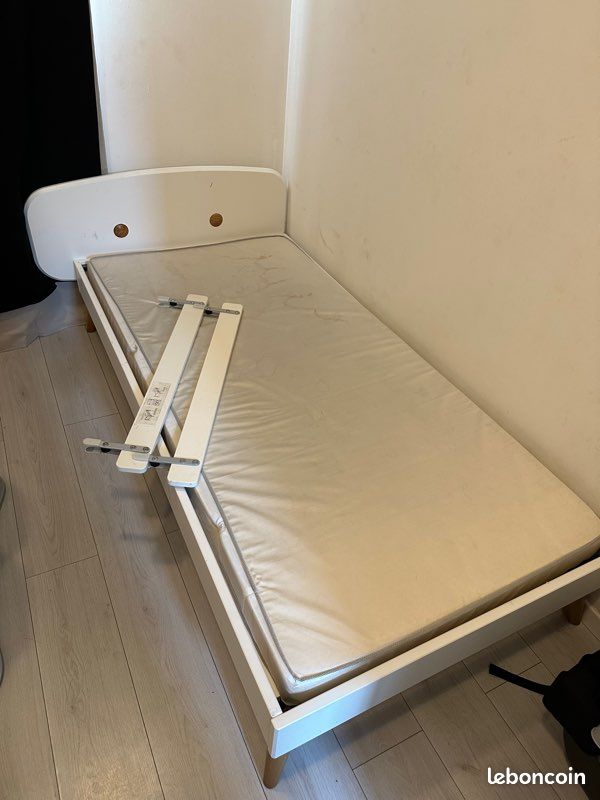 Lit 90x220 (image 1)