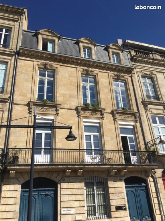 Appartement 3 pièces 96 m² · à Bordeaux · 96 m² · 1 111 €