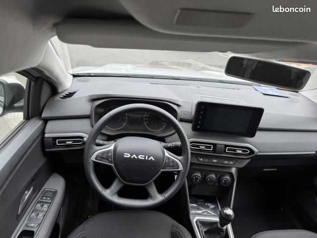 Dacia Jogger ECO-G 100 7 places Expression (image 12)