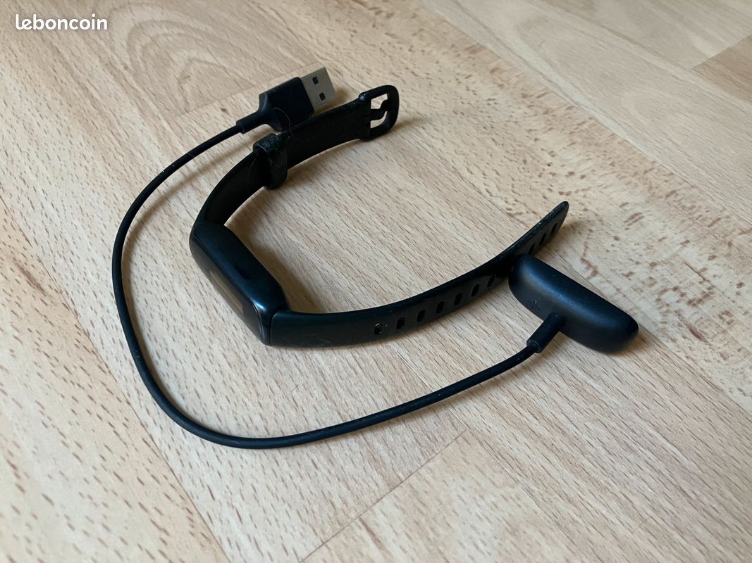Montre connectée FitBit Inspire 3 (comme neuve) (image 2)