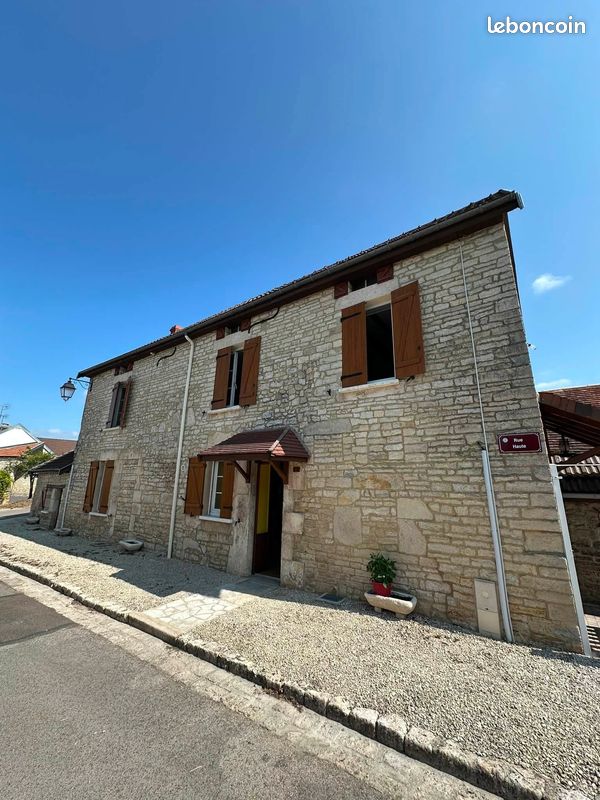 Maison 4 pièces 92 m² · à Gyé-sur-Seine · 92 m² · 95 100 €