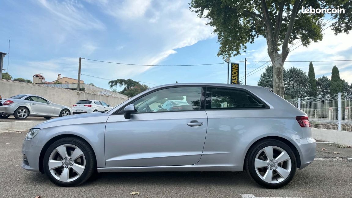 Audi A3 1.6 TDI 110 Ambition Luxe S tronic 7 (image 2)