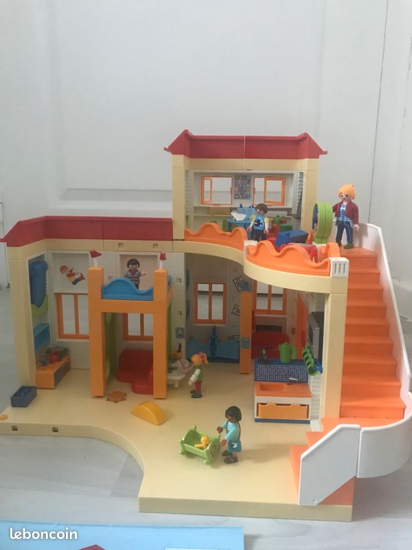Crèche Playmobil (image 1)