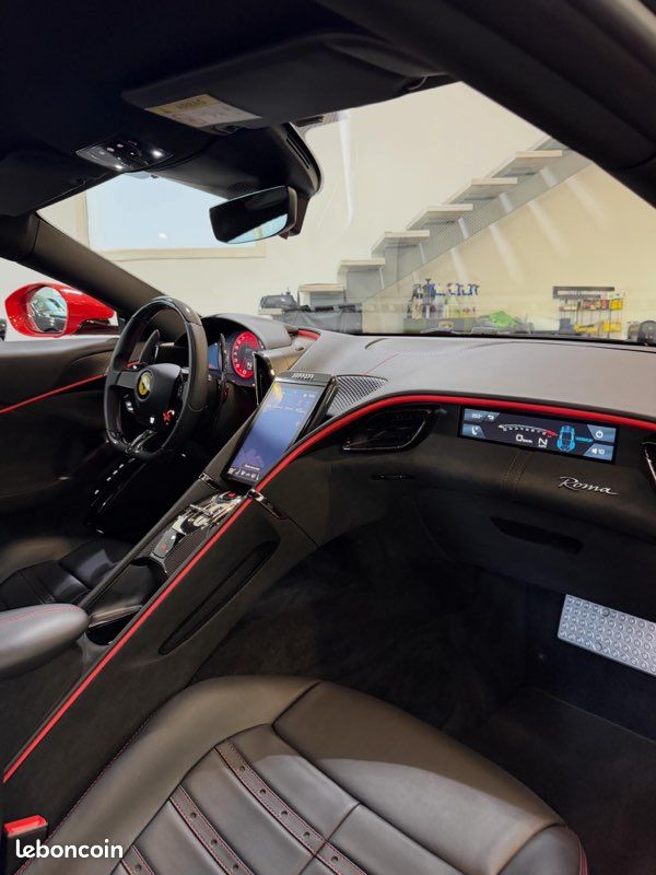 Ferrari roma 3,9 v8 bi-turbo 620 dct - rosso scuderia - origine 🇫🇷 - pack carbone complet - display - volant led carone - service inclus 2028 (image 8)