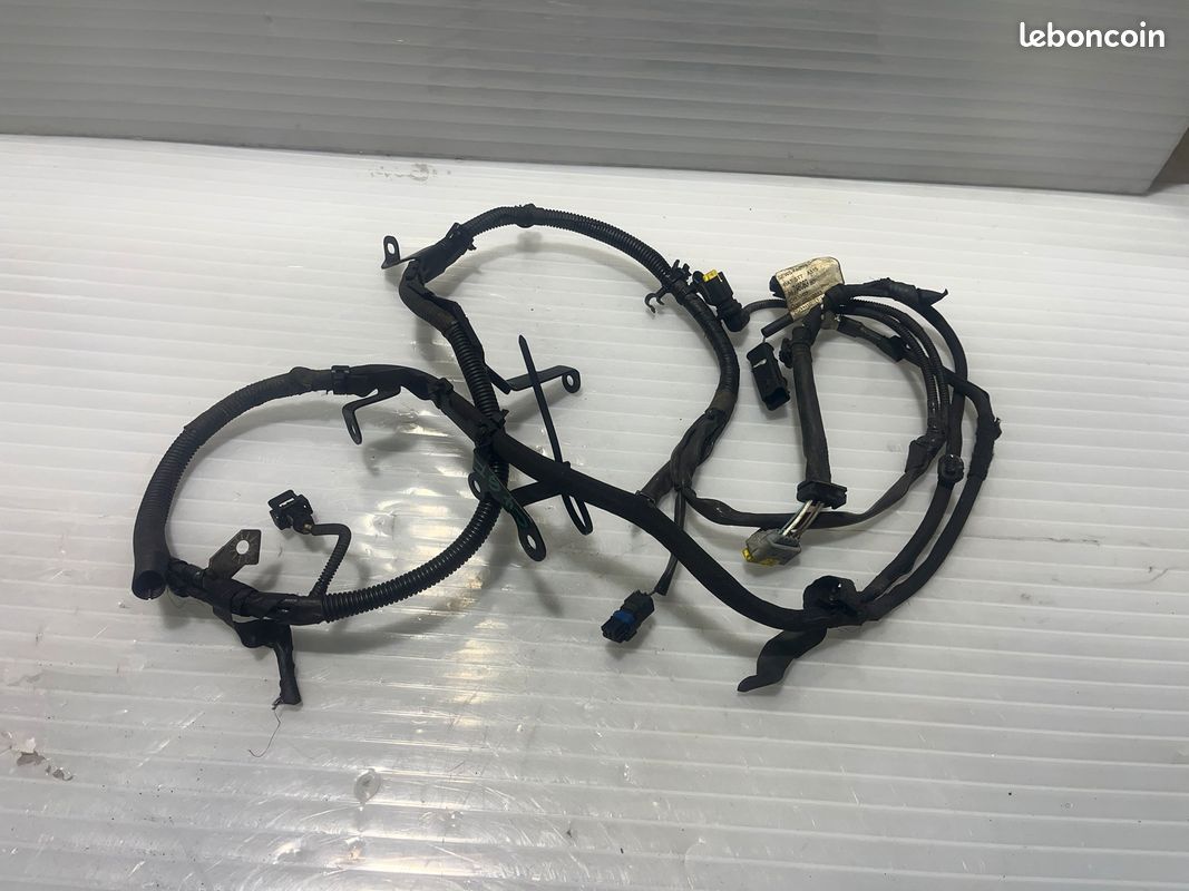 Faisceau moteur REF 9674808380 (image 1)