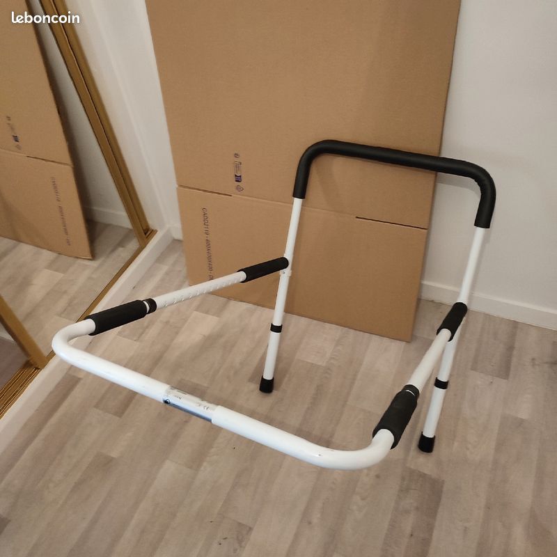 Barre d'appui de lit réglable (image 2)